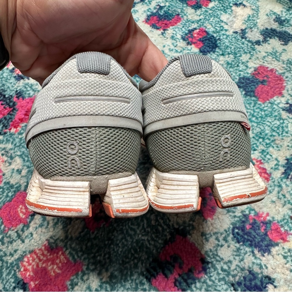 On Cloud 70/30 Sneaker - Picture 5 of 6